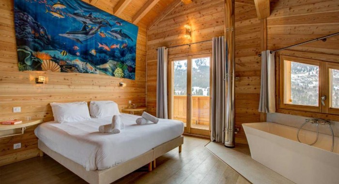 Chalet Aline, Meribel ski chalet, image 4